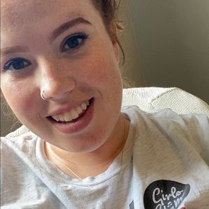 Meet your Posher, Delanie